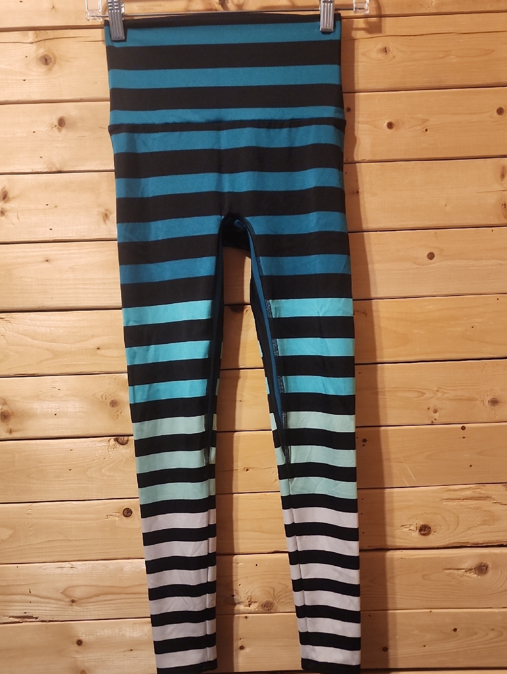 Womens K-Deer Leggings Size Medium Discontinued 23in Blue Ombre